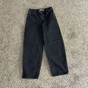 Levi’s Balloon Cut Jeans